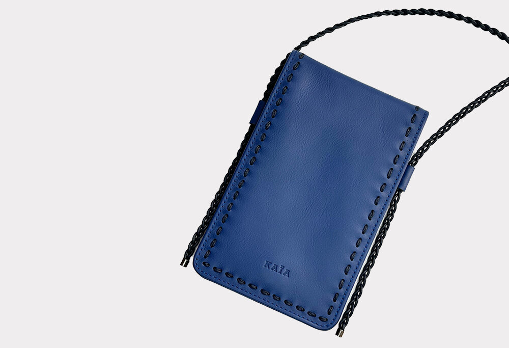 kaia leather phone bag