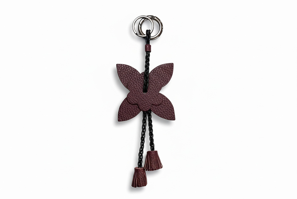 KAIA Charm – Burgundy